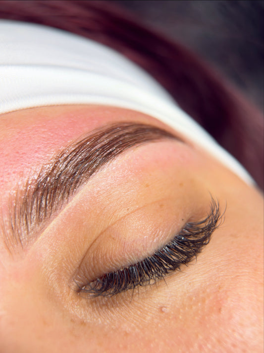 Brow Lamination & Hybrid Tint